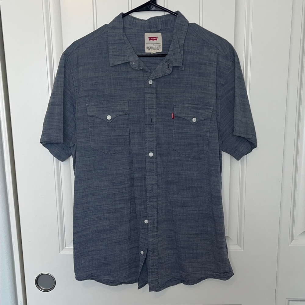 Levi's Men's Blue Casual Button Down Shirt